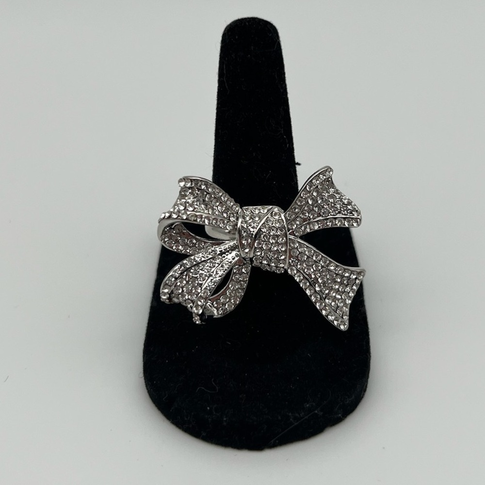 Silver Bow Ring with Rhinestones
